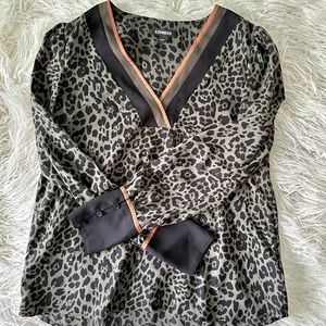 Express leopard print v-neck long sleeve blouse